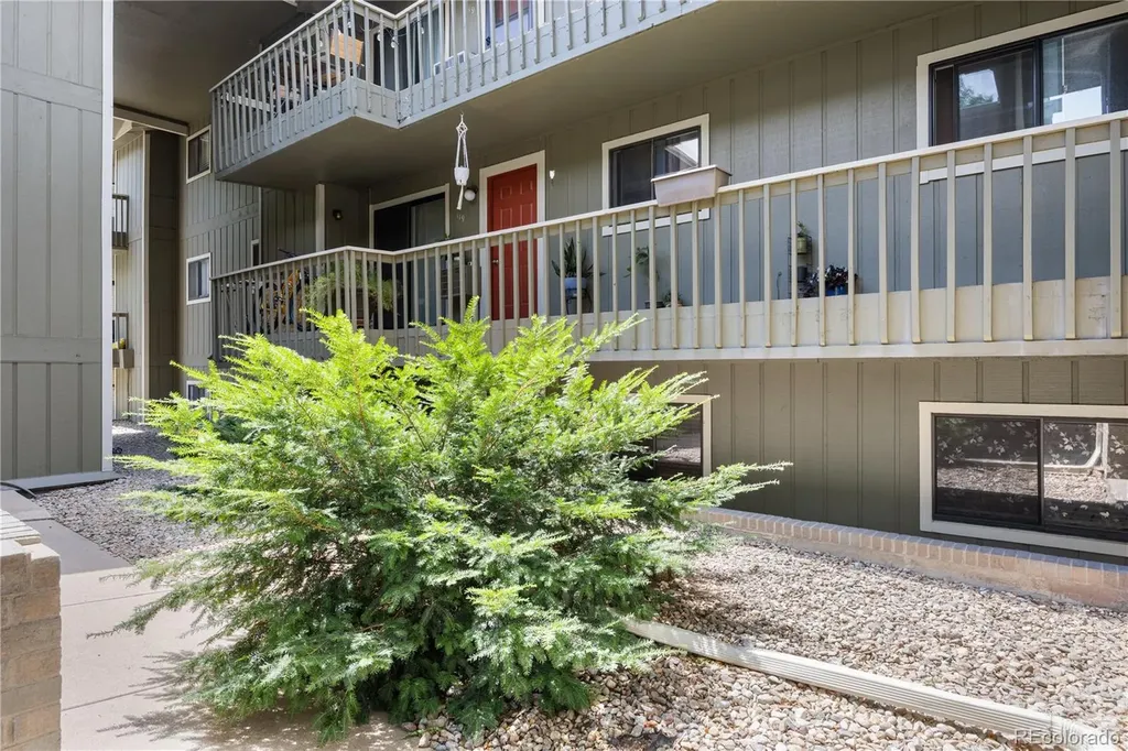 695 Manhattan Drive Boulder CO 80303