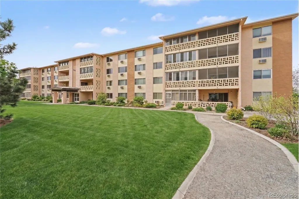 300 S Clinton Street Denver CO 80247