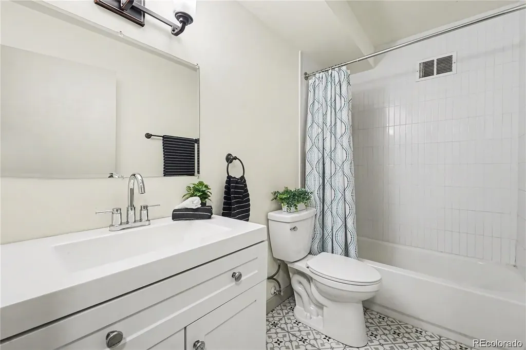 300 S Clinton Street Denver CO 80247