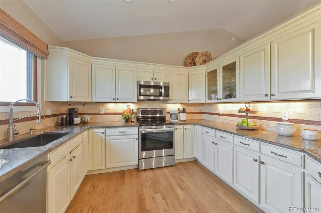 34422 Cherokee Trail Elizabeth CO 80107