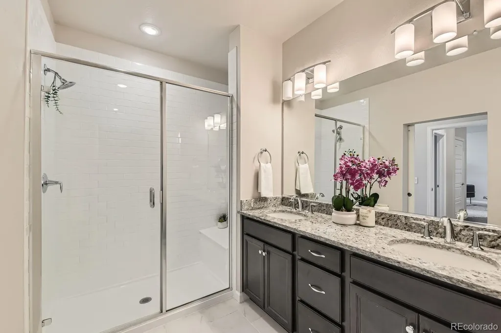 6153 N Ceylon Street Denver CO 80249