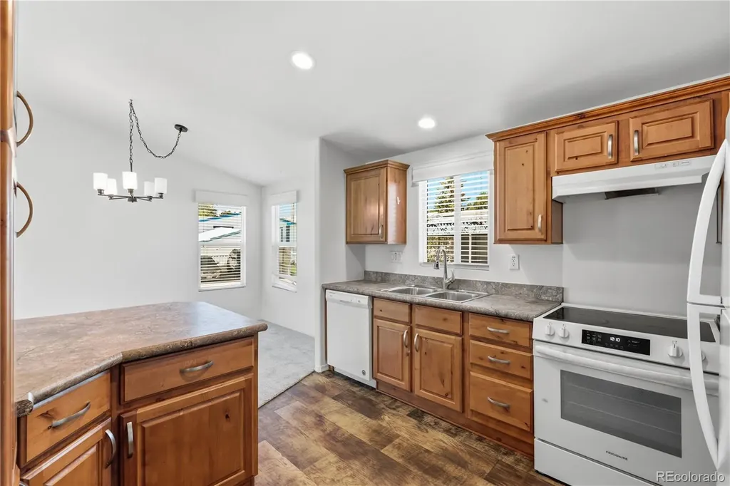 1801 W 92nd Avenue Denver CO 80260