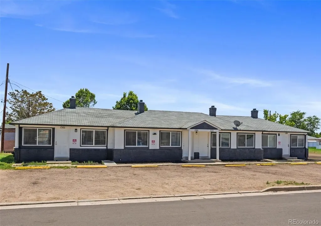 7376-7382 Oneida Drive Commerce City CO 80022