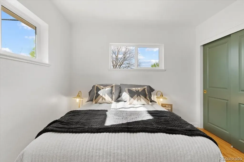 3387 N Kearney Street Denver CO 80207