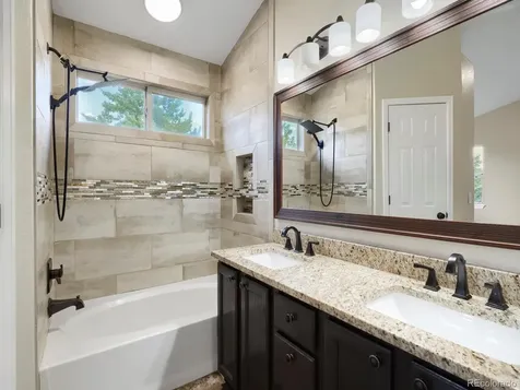 2238 S Waco Court Aurora CO 80013