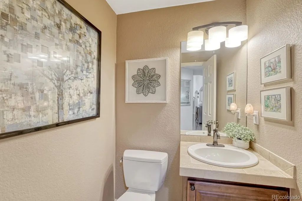 5316 S Oak Way Littleton CO 80127