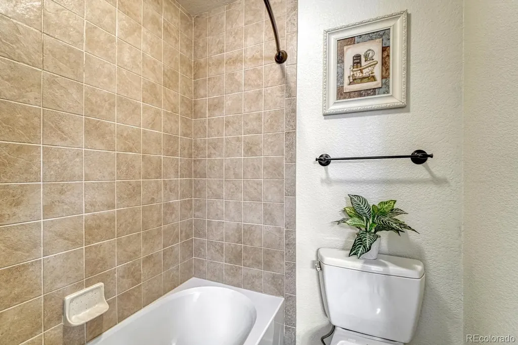 5316 S Oak Way Littleton CO 80127