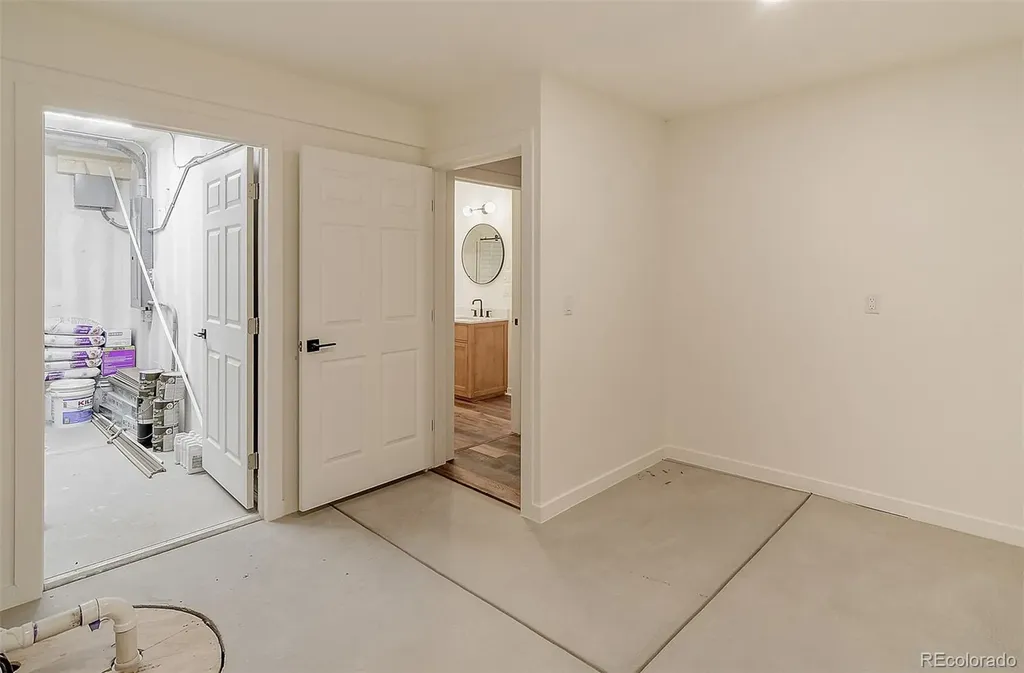 148 N Aspen Street Alma CO 80420