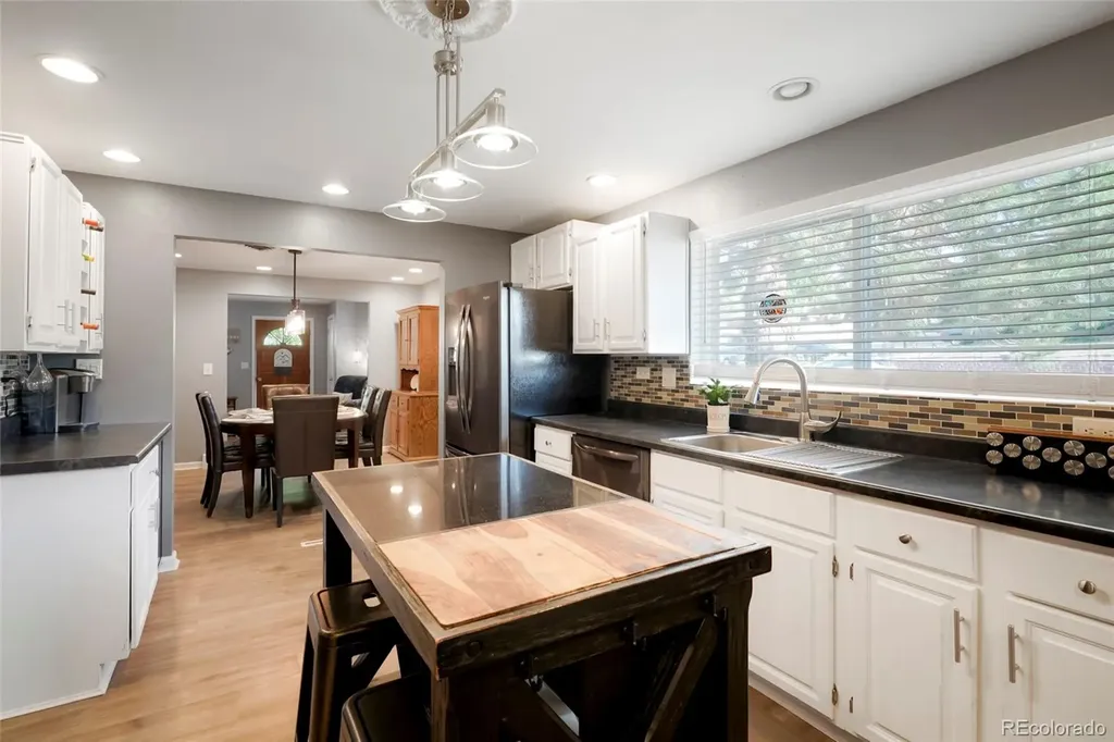 6607 Eaton Street Arvada CO 80003