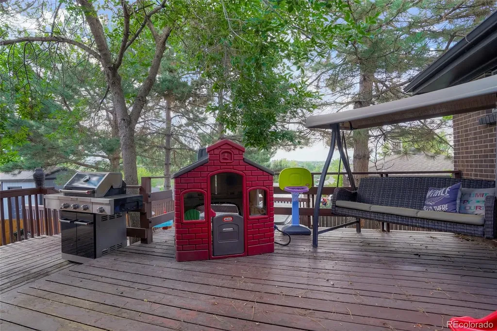 6607 Eaton Street Arvada CO 80003
