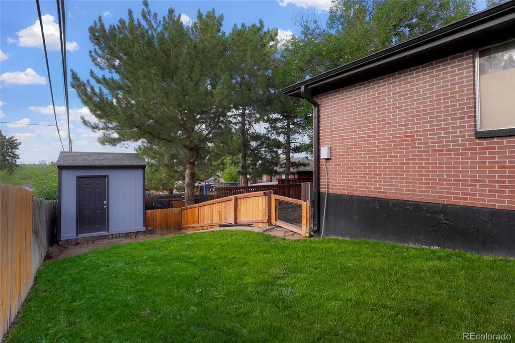 6607 Eaton Street Arvada CO 80003