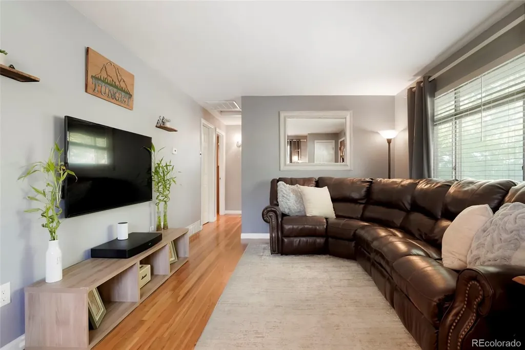 6607 Eaton Street Arvada CO 80003