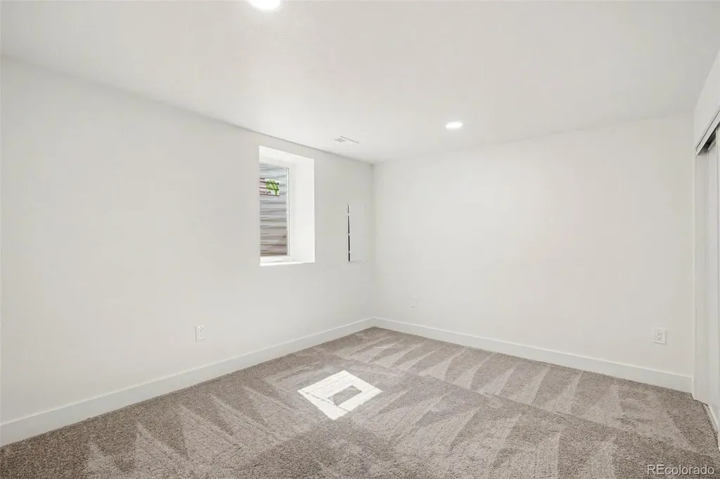 11915 E Arizona Drive Aurora CO 80012