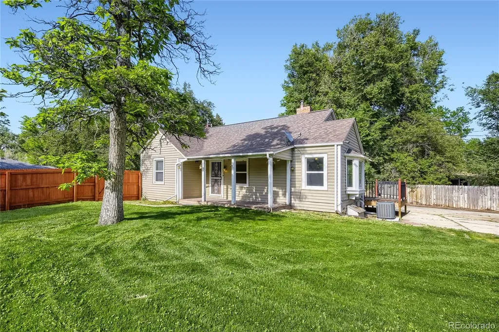 7050 W 5th Avenue Lakewood CO 80226