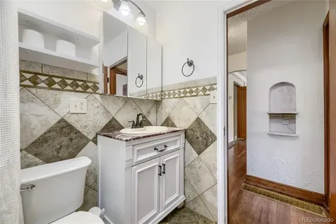 7050 W 5th Avenue Lakewood CO 80226