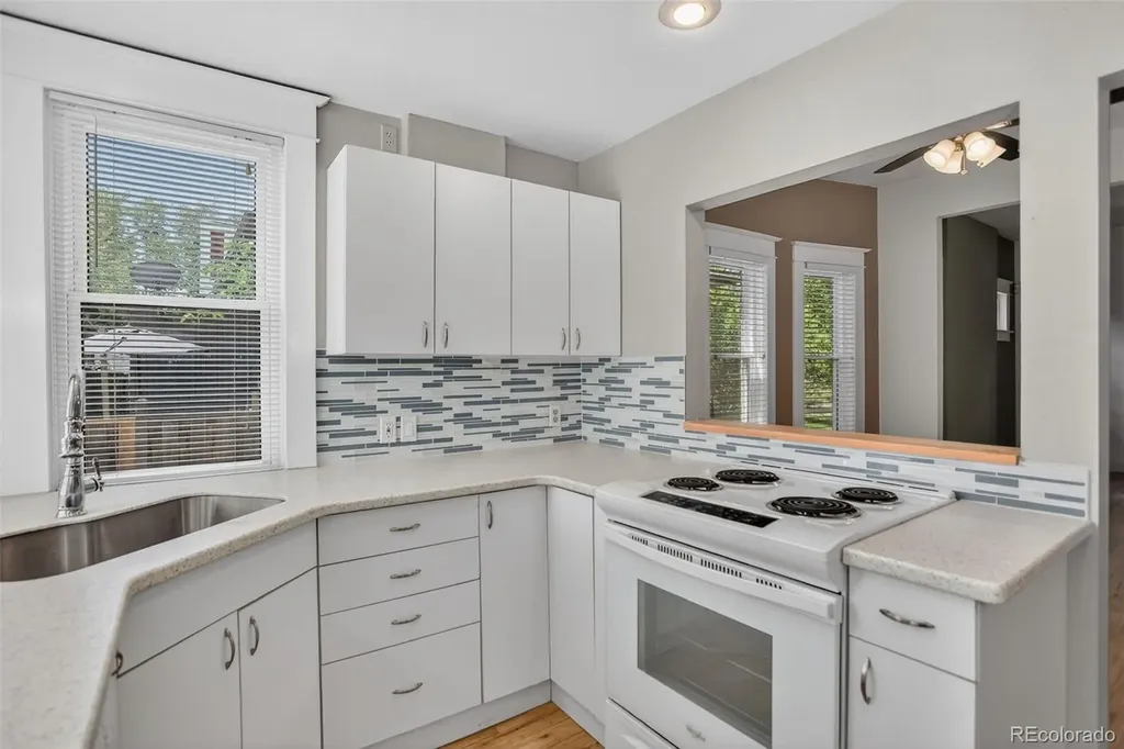 4250 Hooker Street Denver CO 80211