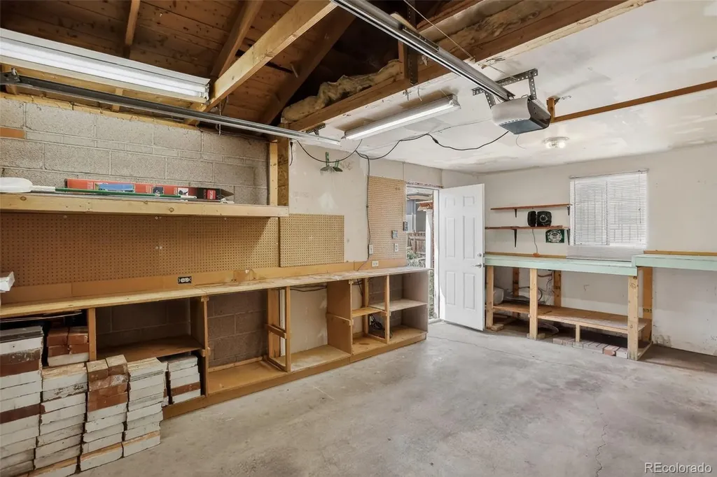 4250 Hooker Street Denver CO 80211