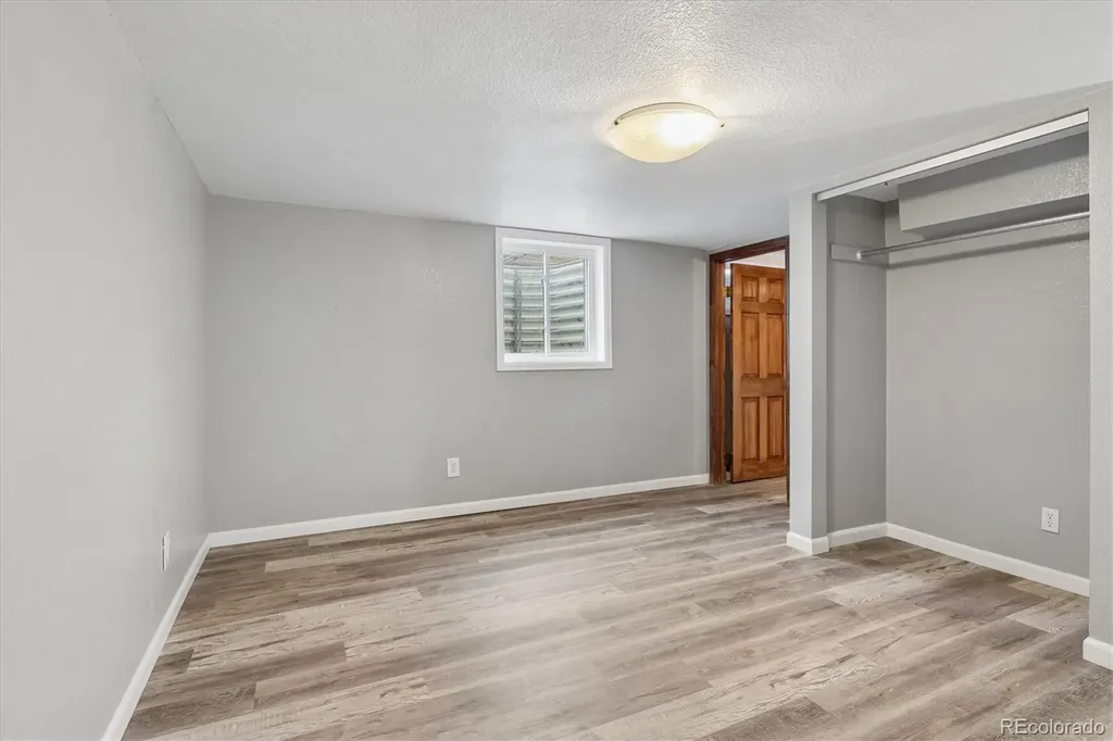 9305 W 5th Avenue Lakewood CO 80226