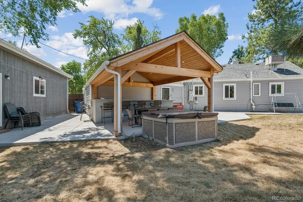 9305 W 5th Avenue Lakewood CO 80226
