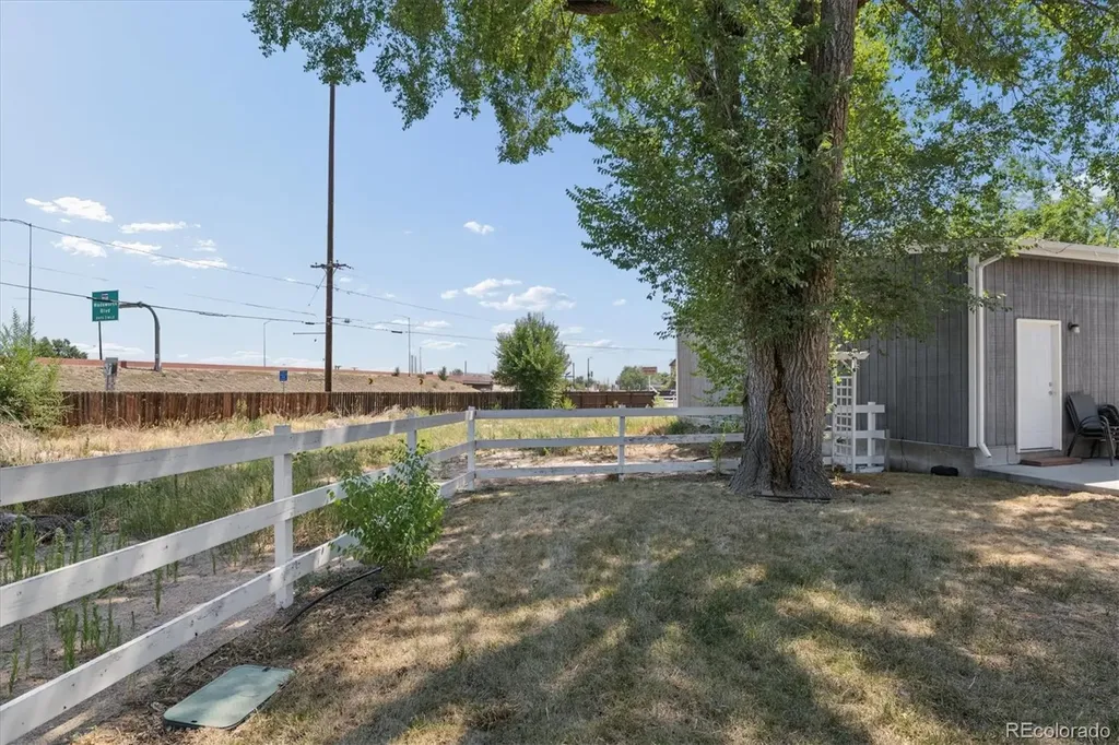 9305 W 5th Avenue Lakewood CO 80226