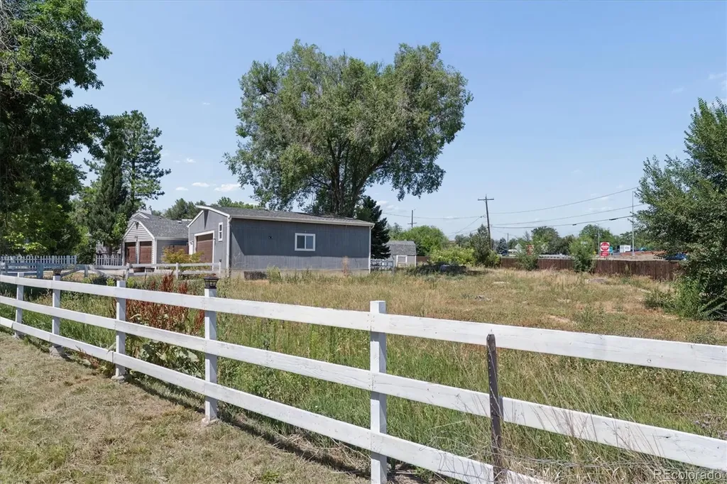 9305 W 5th Avenue Lakewood CO 80226