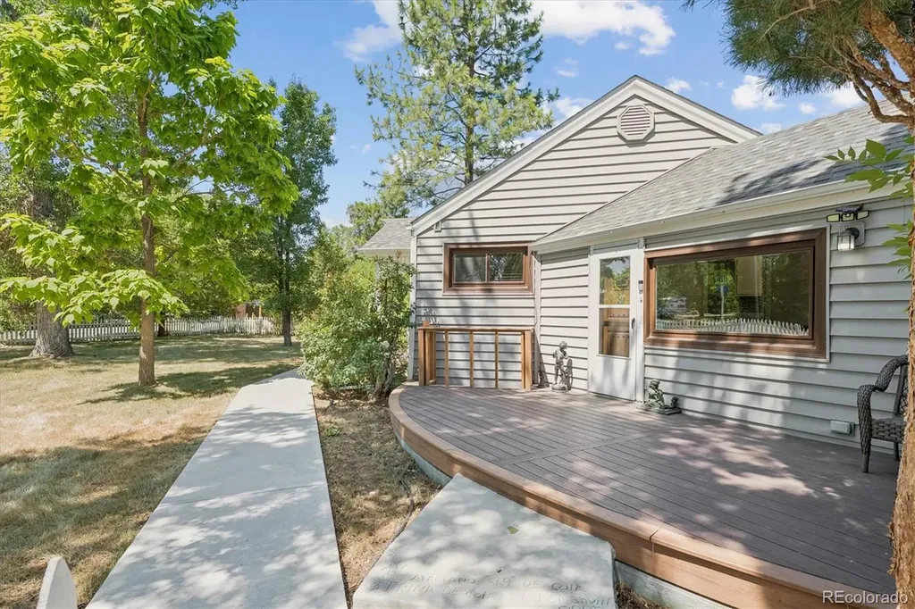 9305 W 5th Avenue Lakewood CO 80226