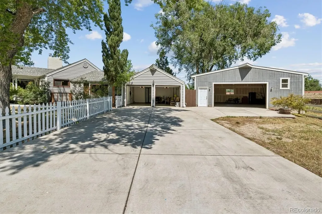 9305 W 5th Avenue Lakewood CO 80226