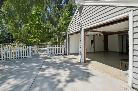 9305 W 5th Avenue Lakewood CO 80226