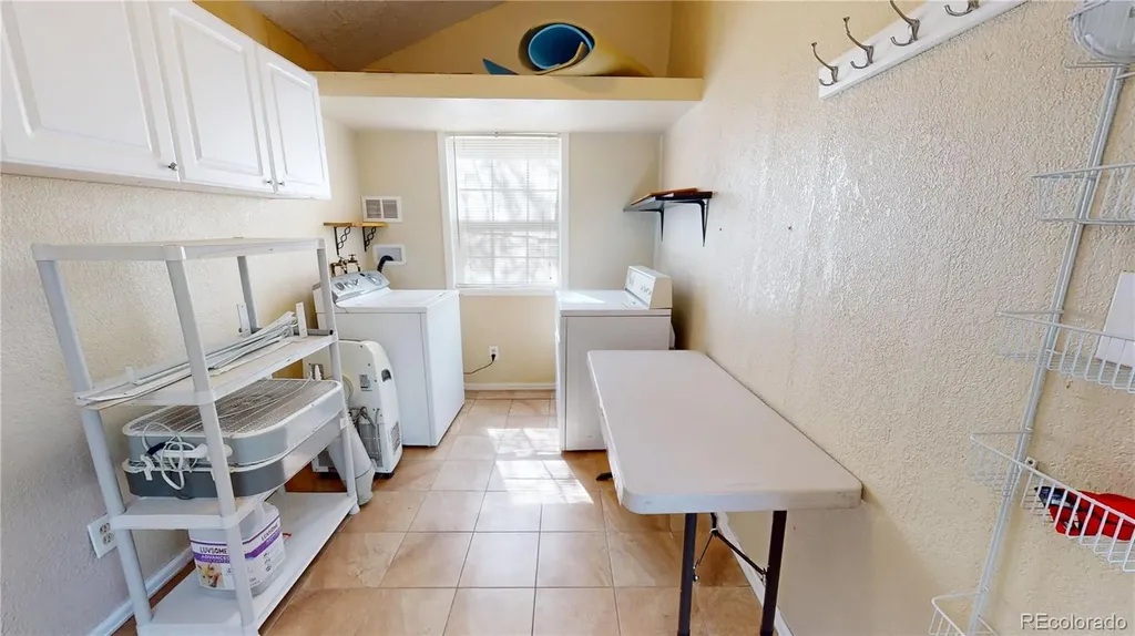 810 Lowell Boulevard Denver CO 80204