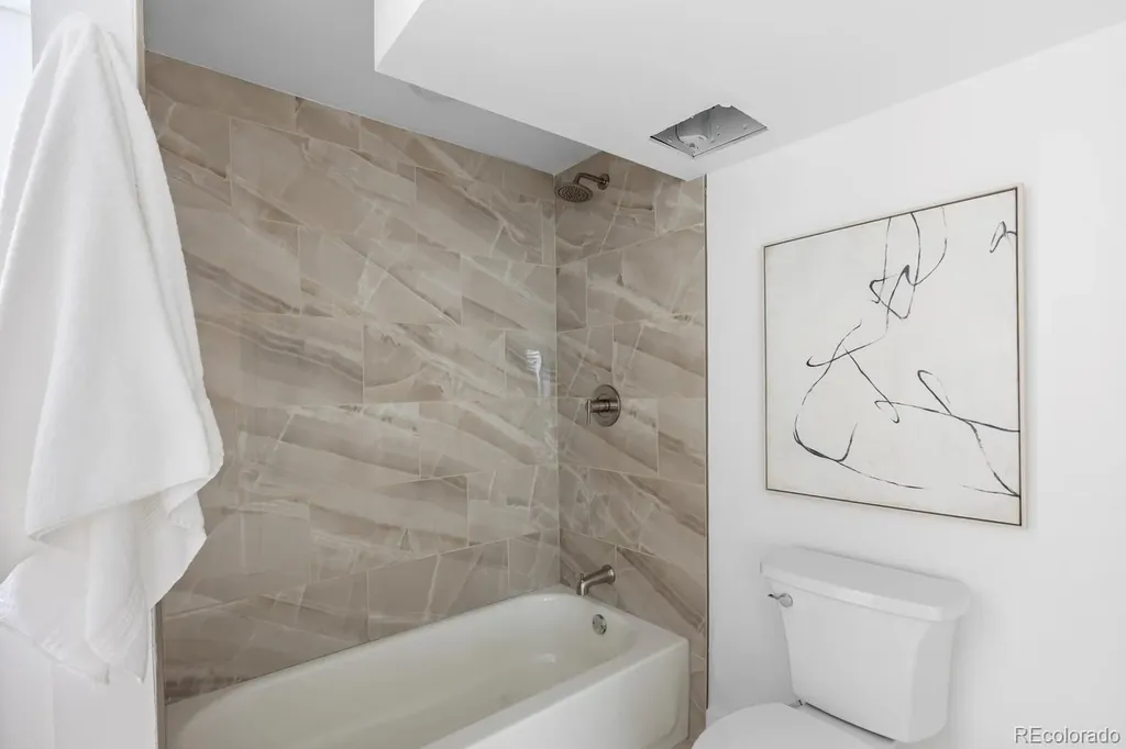 4382 S Ceylon Way Aurora CO 80015