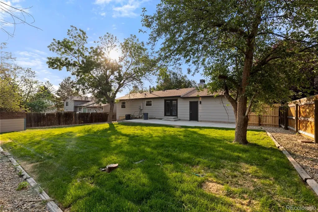 4382 S Ceylon Way Aurora CO 80015