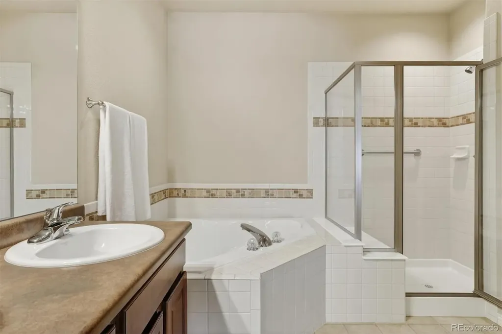 19355 E Stanford Avenue Aurora CO 80015