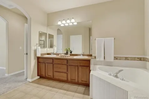 19355 E Stanford Avenue Aurora CO 80015