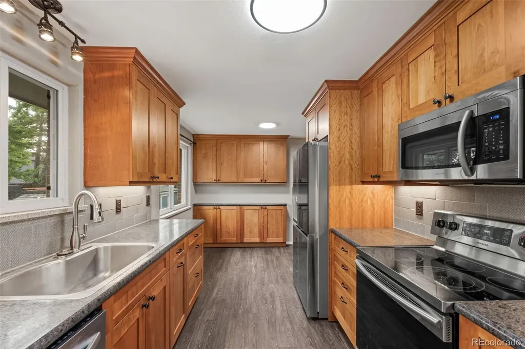 6128 S Madison Court Littleton CO 80121