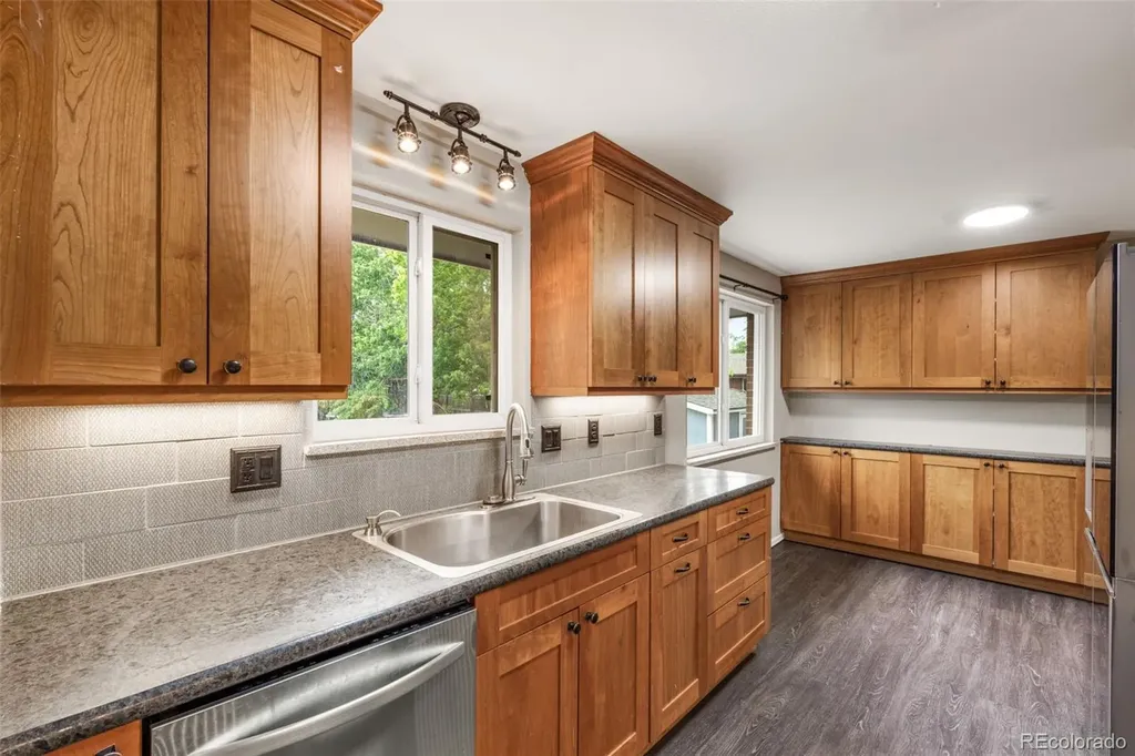 6128 S Madison Court Littleton CO 80121