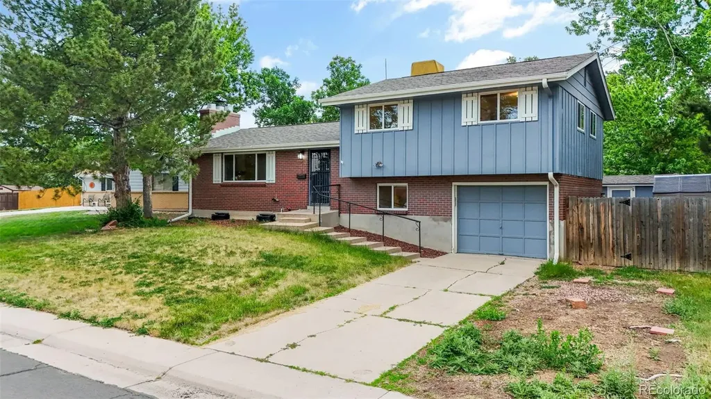 6128 S Madison Court Littleton CO 80121