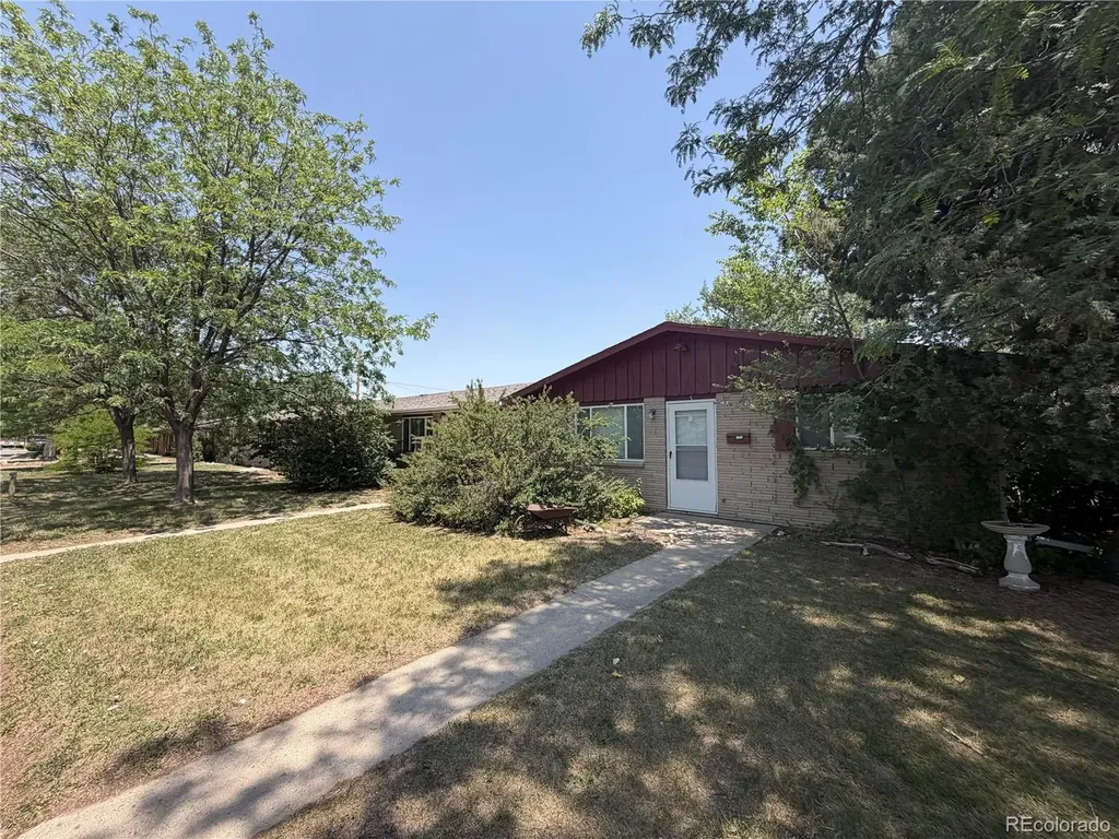 4912 S Iowa Avenue Loveland CO 80537