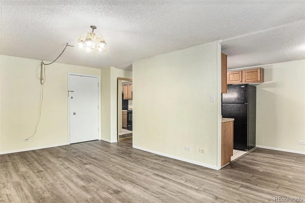 2375 S Linden Court Denver CO 80222