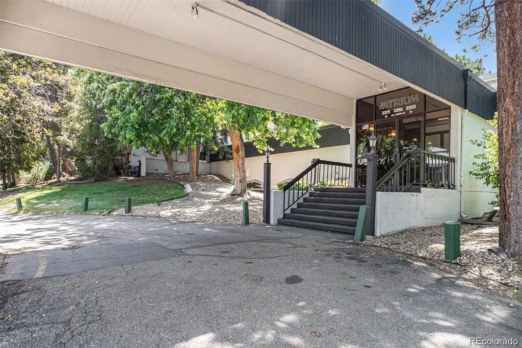 2375 S Linden Court Denver CO 80222