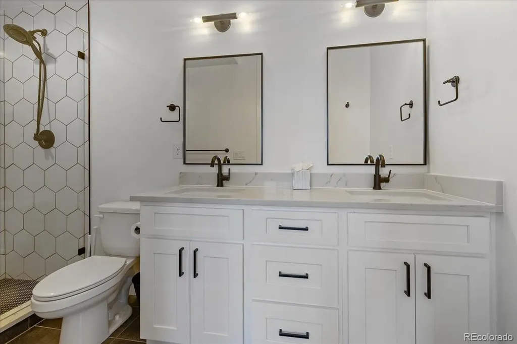 2929 Lawrence Street Denver CO 80205