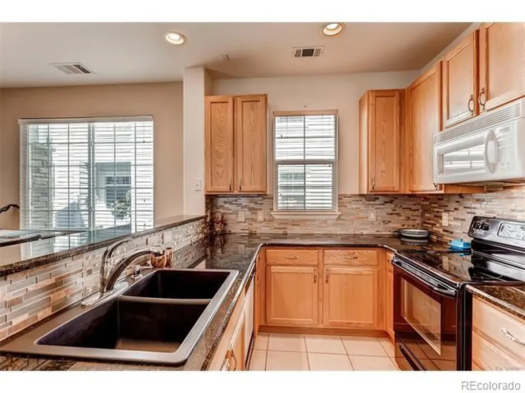1379 Carlyle Park Circle Highlands Ranch CO 80129