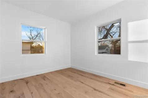 3217 N Clayton Street Denver CO 80205