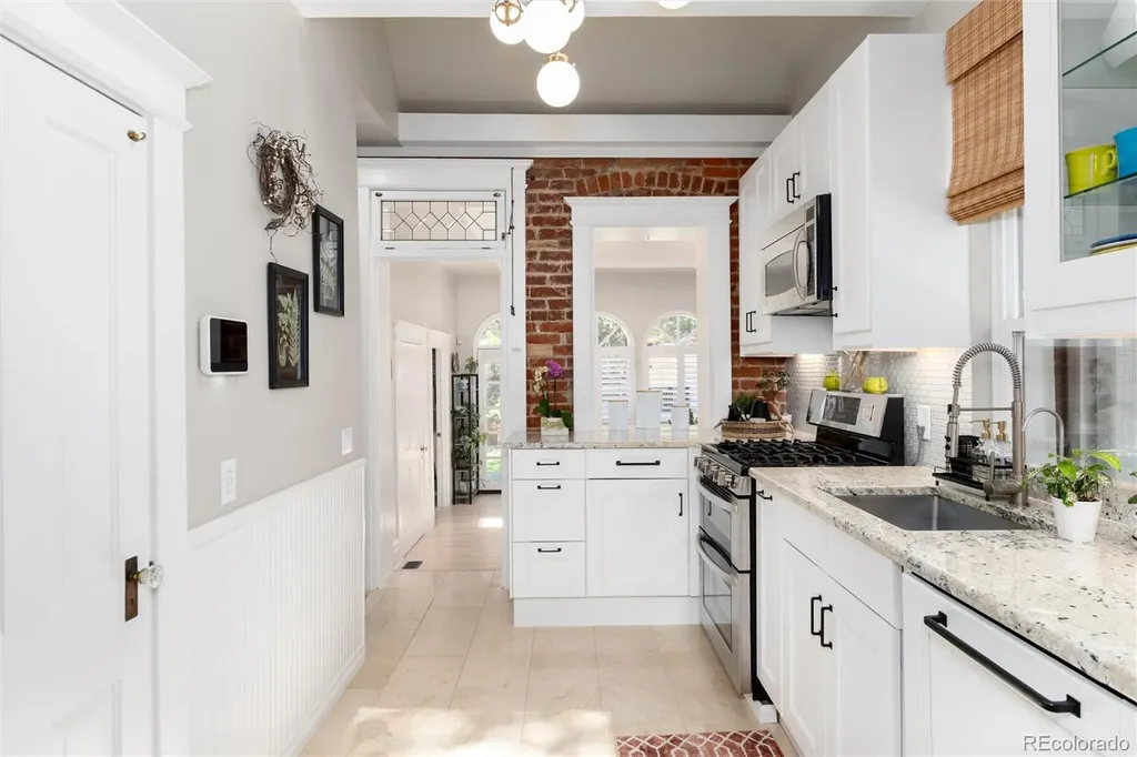 1550 S Logan Street Denver CO 80210