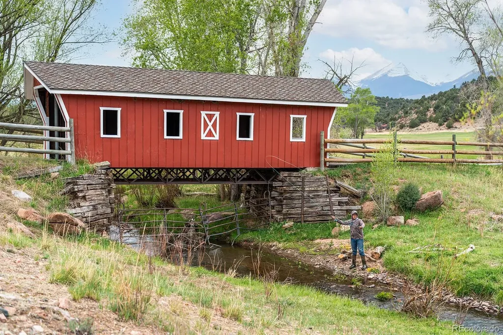 7200 State Highway 69 Cotopaxi CO 81223