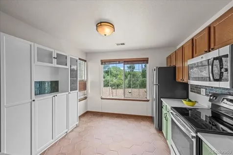 989 S Miller Street Lakewood CO 80226