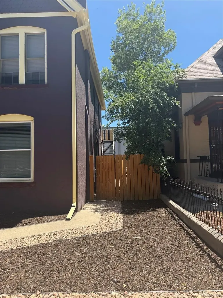 1424 Clayton Street Denver CO 80206