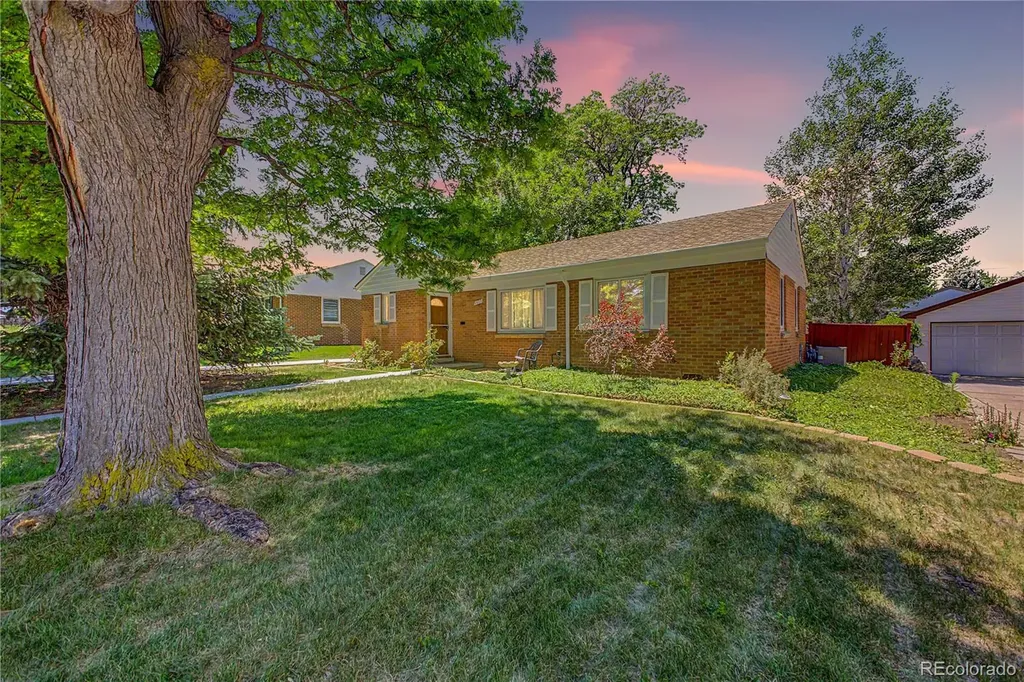 3429 S Fairfax Street Denver CO 80222