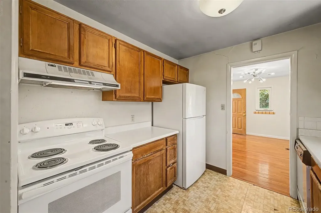 3429 S Fairfax Street Denver CO 80222