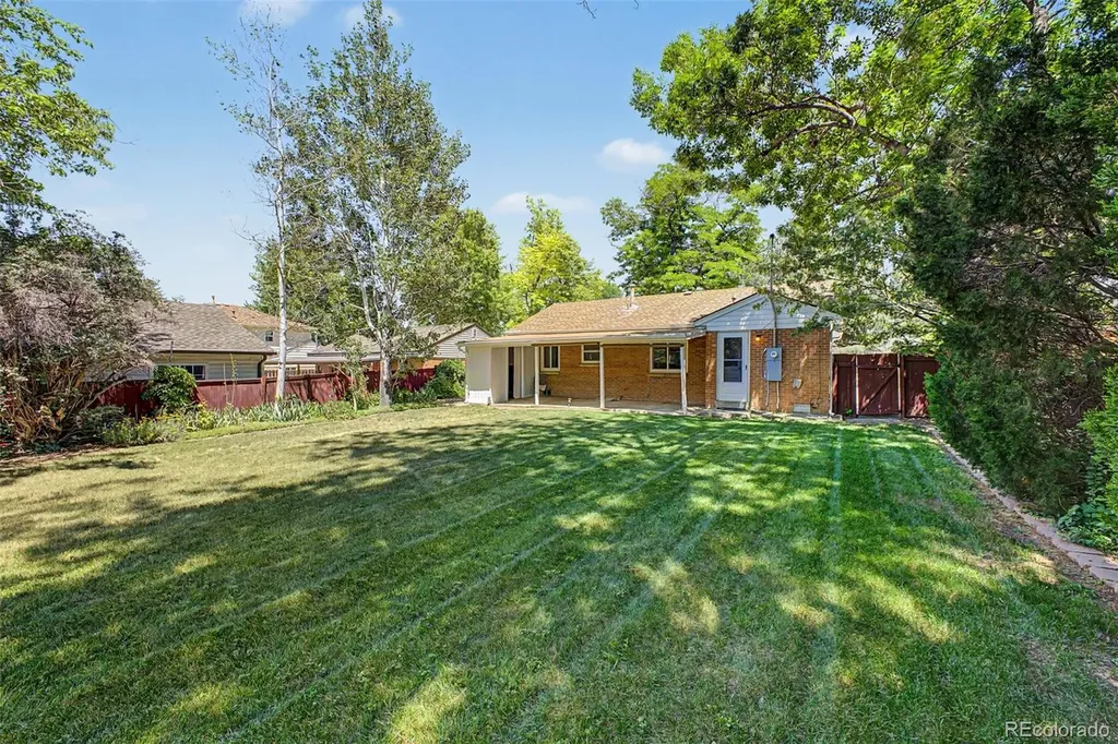 3429 S Fairfax Street Denver CO 80222