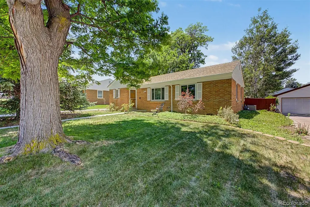 3429 S Fairfax Street Denver CO 80222